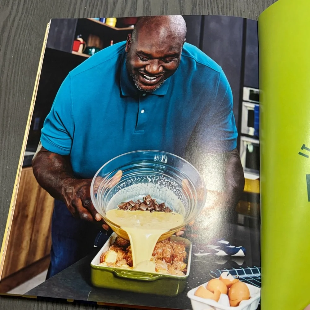 Shaq’s Family Style Cookbook - Brand New